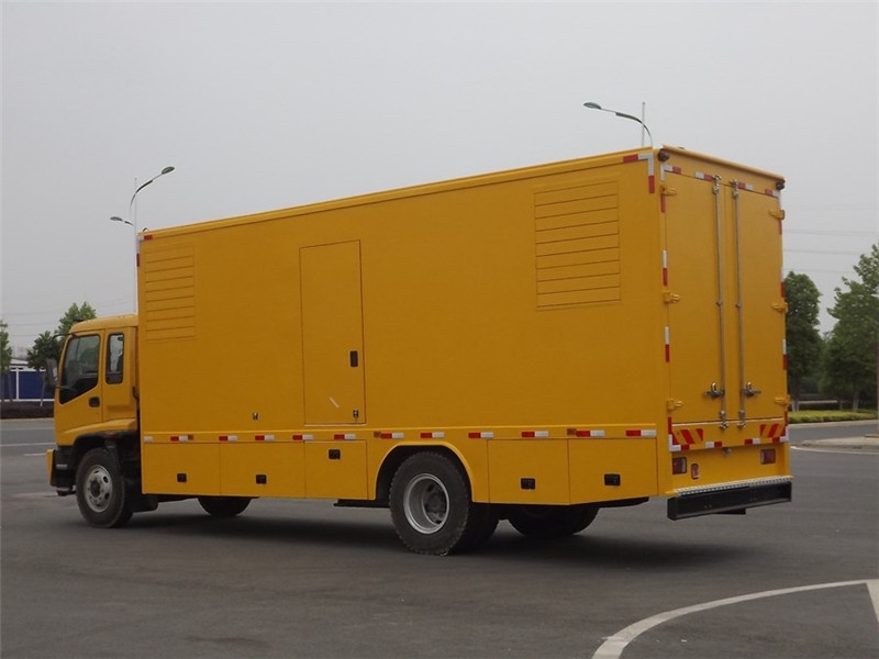 砚山出租发电机-柴油发电机组电压低报警怎么办？