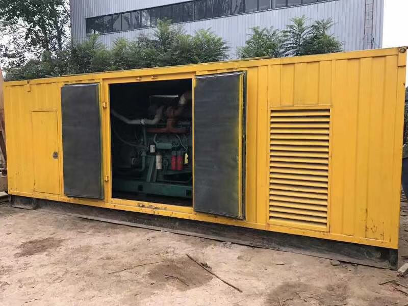 砚山柴油发电机组滤清器内充满机油但压力不足如何进行故障排查？