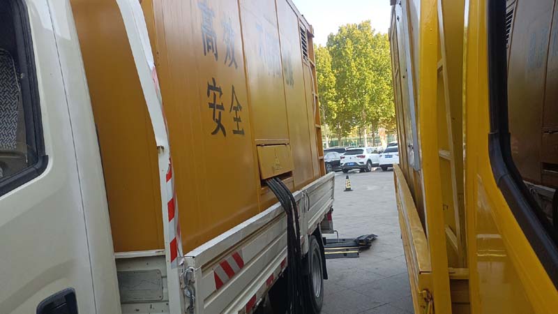 砚山如何判断柴油发电机组和UPS电源的切换时间是否符合要求？