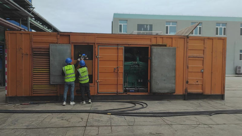 砚山如何检查柴油发电机组的机油油位？